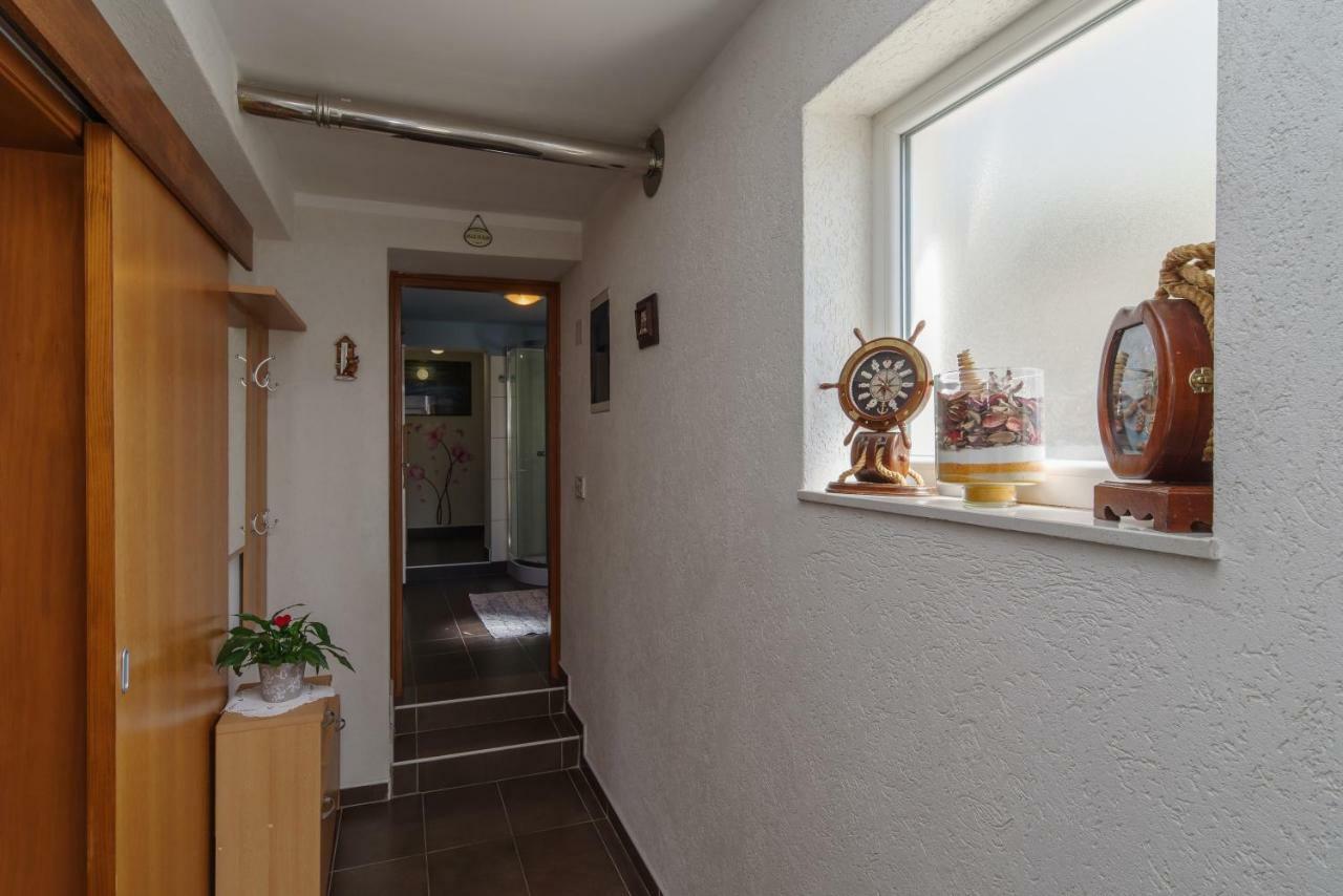 Apartment Sarar Crikvenica Esterno foto